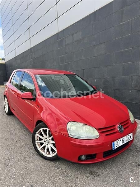 Rojo Usado 2004 VW Golf IV Sportline Berlina | 3500 € (Precio justo) - Imagen 1/4