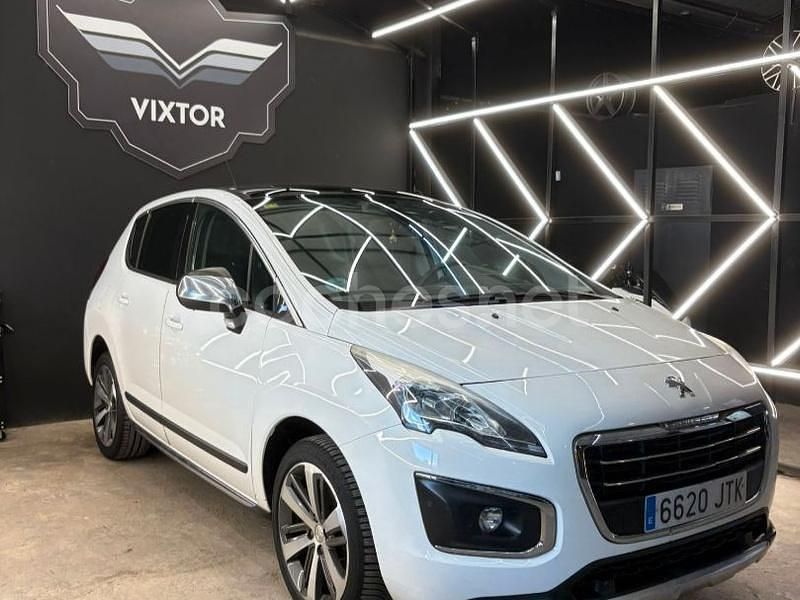 Usado Peugeot 3008 Allure 130 CV (95 kW) 2016 Blanco Berlina