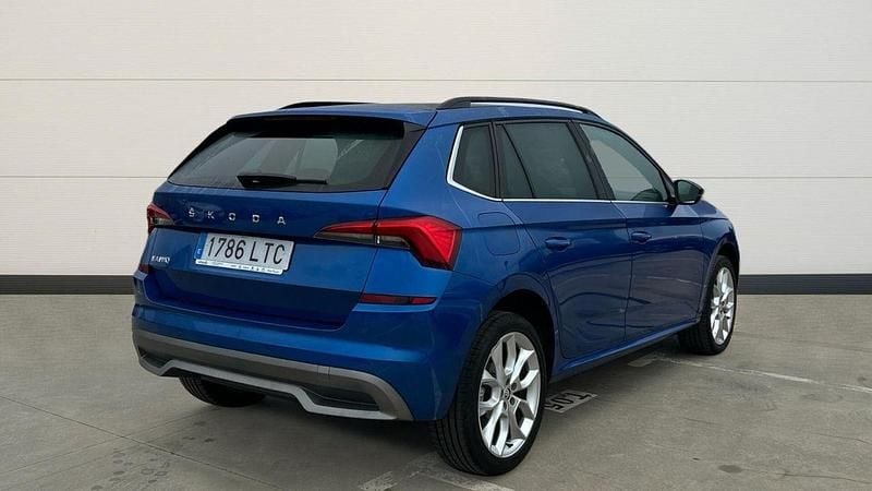 Usado Skoda Kamiq Sport 150 CV (110 kW) 2021 Azul SUV