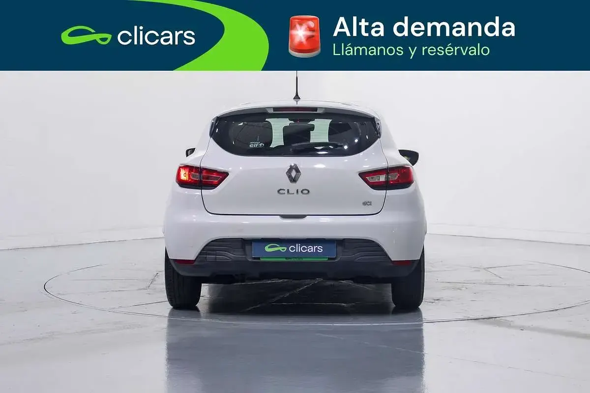 Usado Renault Clio Business 75 CV (55 kW) 2016 Blanco Utilitario