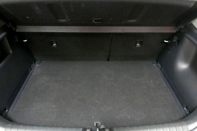 Usado Kia Stonic 84 CV (61 kW) 2022 SUV