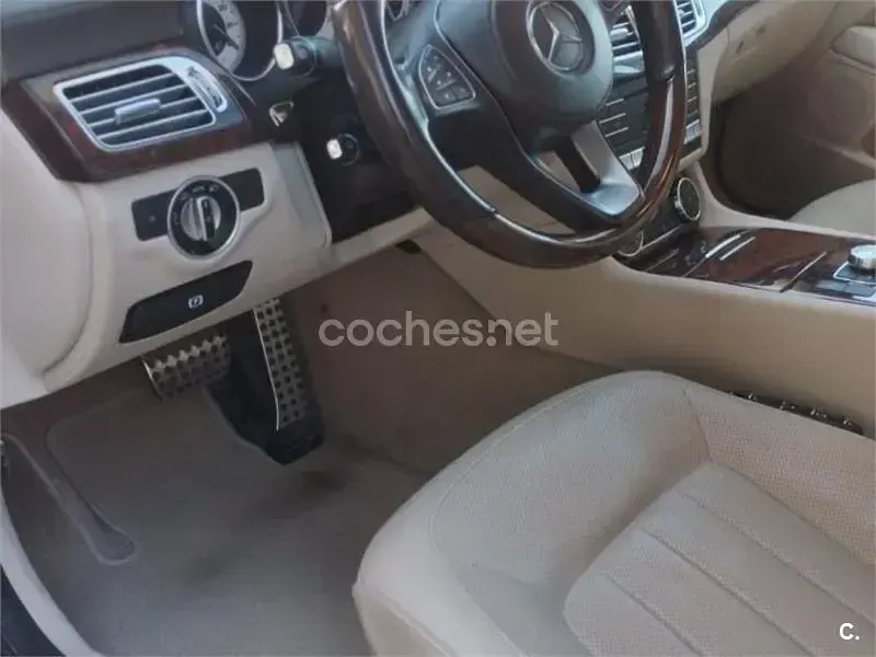 Usado Mercedes CLS350 252 CV (185 kW) 2014 Negro Berlina