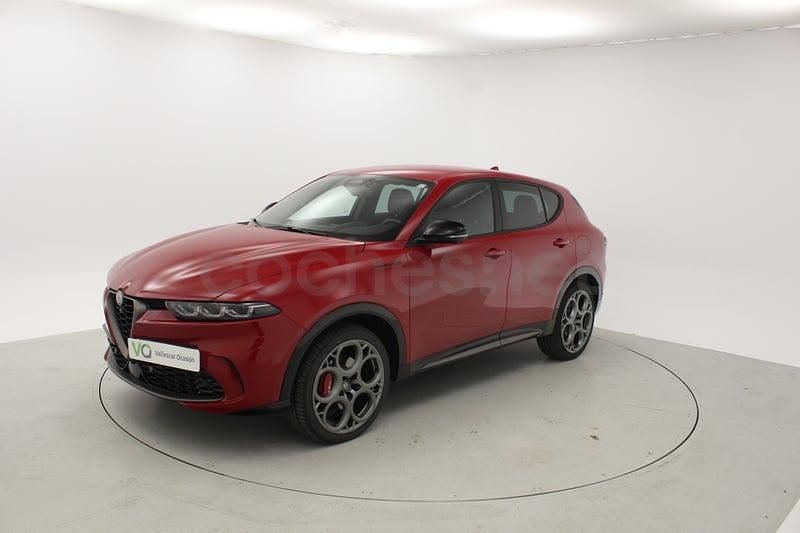 Usado Alfa Romeo Tonale Edizione Speciale 280 CV (205 kW) 2023 Rojo SUV