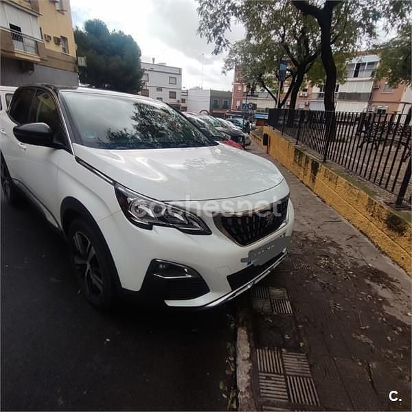 Usado Peugeot 3008 Allure 130 CV (95 kW) 2019 Blanco SUV
