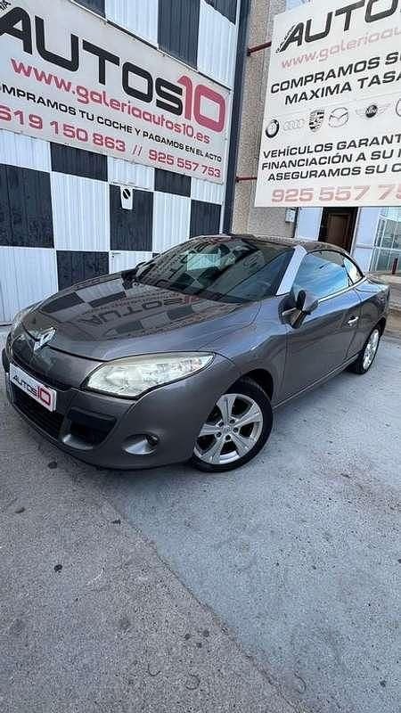 Gris Usado 2010 Renault Mégane Cabriolet Dynamique Descapotable | 4950 € (Precio justo) - Imagen 1/4
