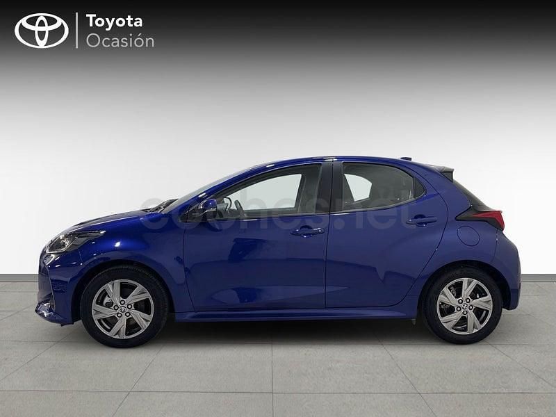 Usado Toyota Yaris Hybrid Active 116 CV (85 kW) 2025 Azul Berlina