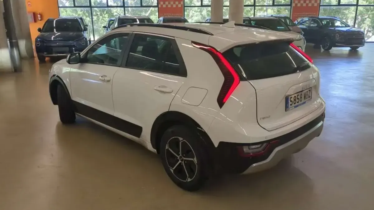 Usado Kia Niro 141 CV (103 kW) 2022 SUV