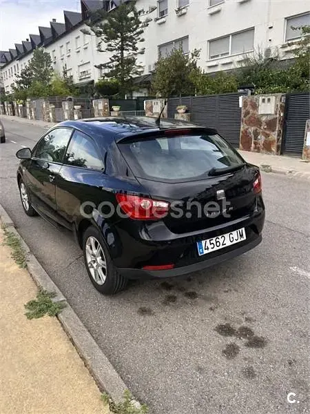 Usado Seat Ibiza SC Stylance 85 CV (62 kW) 2008 Negro Utilitario