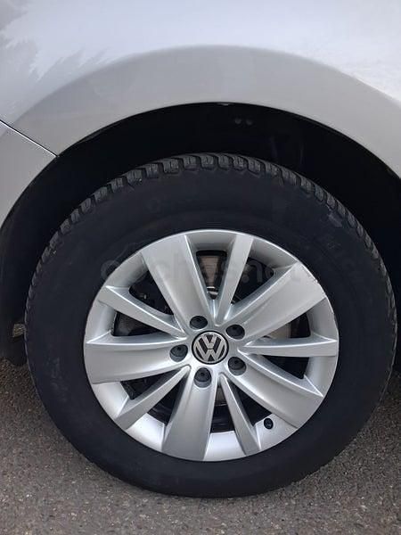 Usado VW Sharan Advance 140 CV (102 kW) 2012 Gris / plata Monovolumen