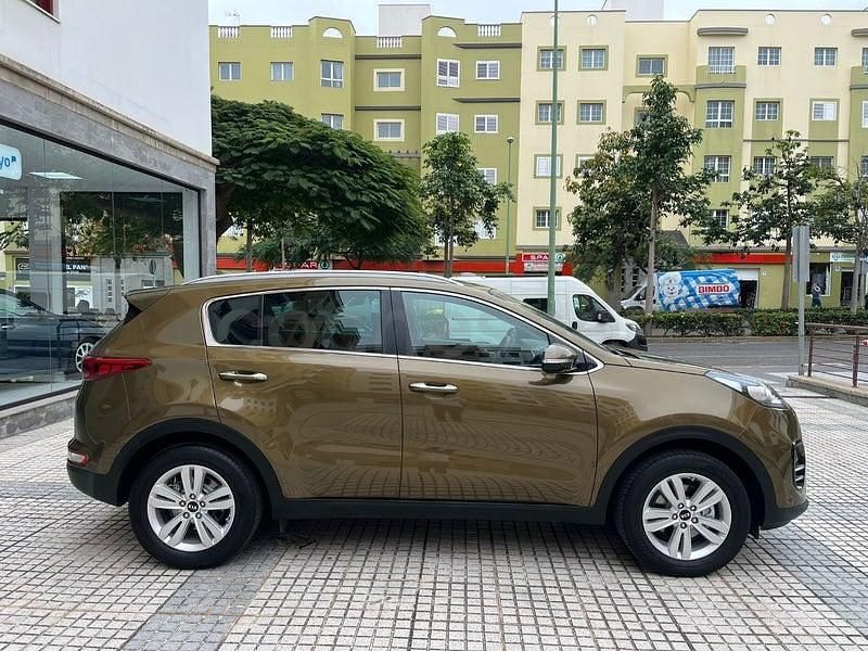 Usado Kia Sportage Plus 132 CV (97 kW) 2018 Marrón SUV