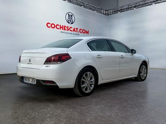 Usado Peugeot 508 Allure 149 CV (109 kW) 2015 Blanco Berlina