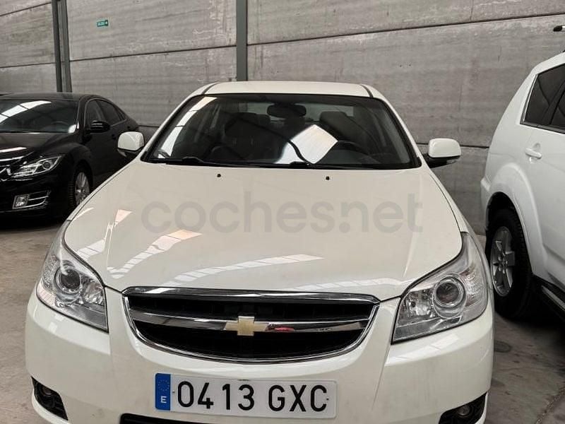 Usado Chevrolet Epica LT 150 CV (110 kW) 2010 Blanco Berlina