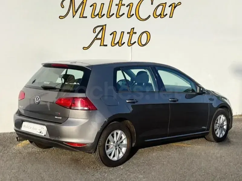 Używany VW Golf VII Advance 110 KM (80 kW) 2016 Szary Sedan/Limuzyna