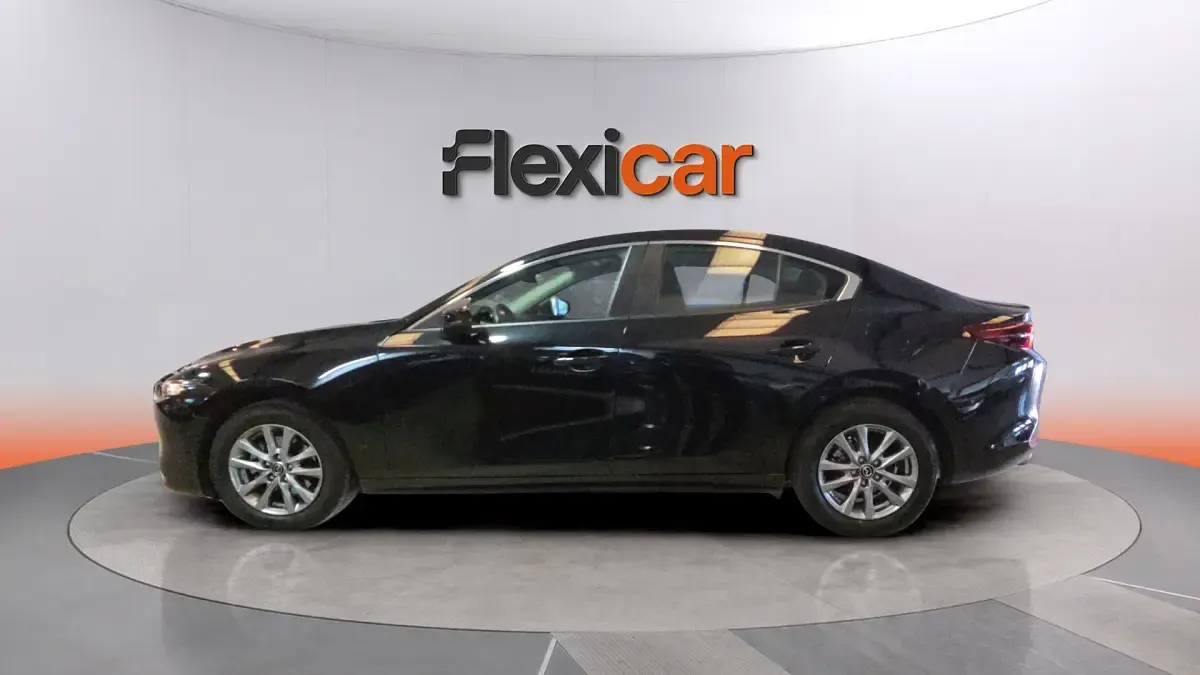 Usado Mazda 3 Prime-Line 140 CV (102 kW) 2025 Negro Berlina