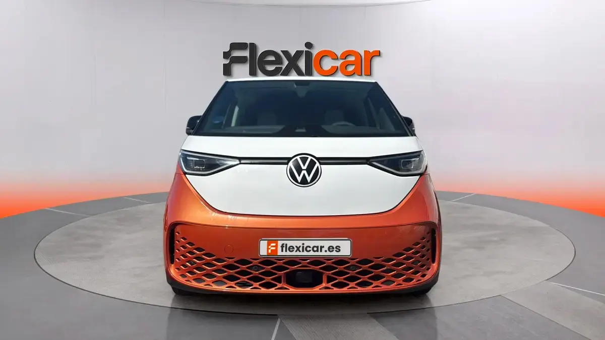Usado VW ID. Buzz 150 kW (204 CV) 2023 Naranja Monovolumen