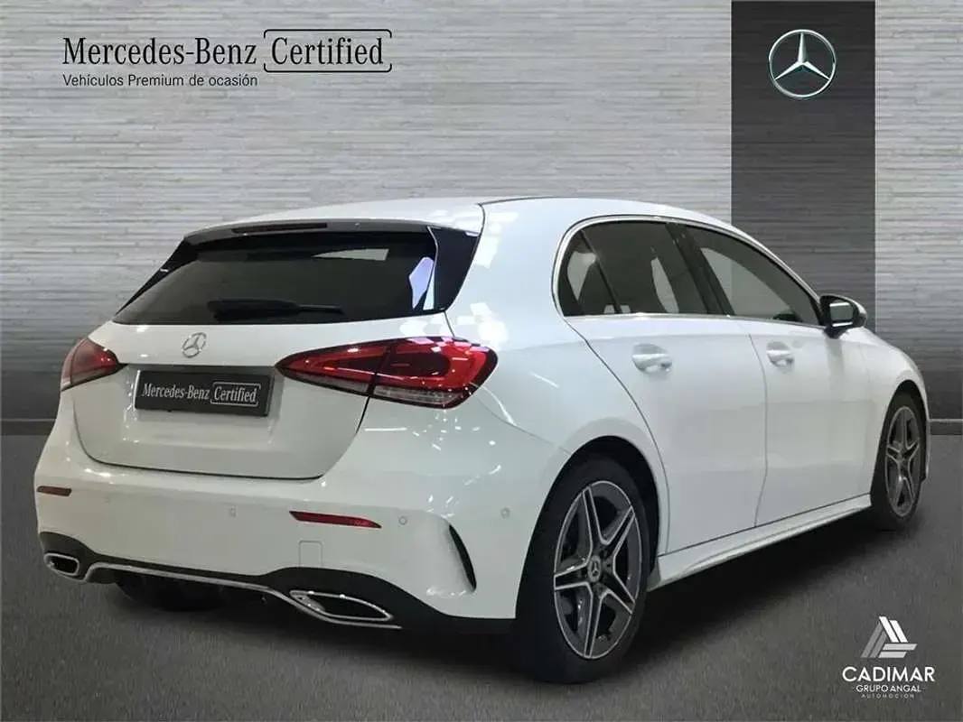 Usado Mercedes A180 116 CV (85 kW) 2020 Blanco polar Berlina