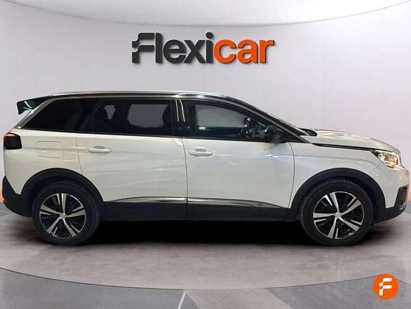 Usado Peugeot 5008 Allure 131 CV (96 kW) 2018 Blanco SUV