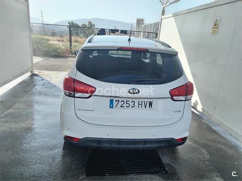 Usado Kia Carens 136 CV (100 kW) 2014 Blanco Monovolumen