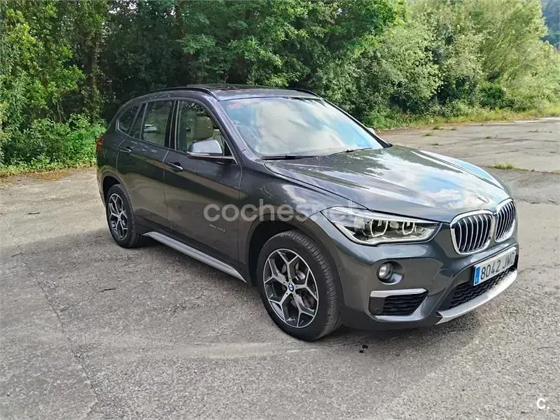Usado BMW X1 190 CV (139 kW) 2016 Gris / plata SUV