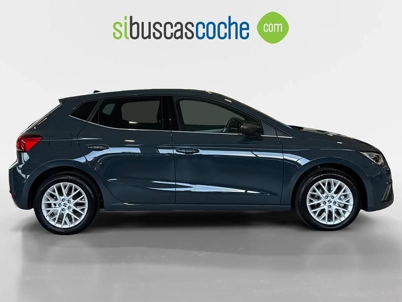 Usado Seat Ibiza XCELLENCE 115 CV (84 kW) 2025 Azul Utilitario