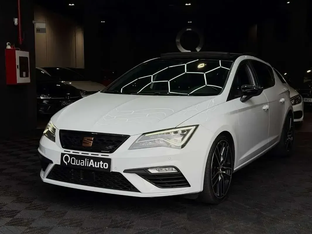 Usado Seat Leon ST CUPRA 290 CV (213 kW) 2019 Blanco Familiar