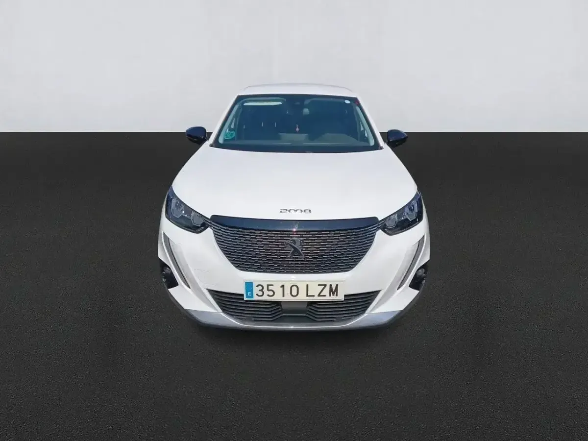 Usado Peugeot 2008 Allure 110 CV (80 kW) 2022 Blanco SUV
