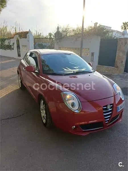 Usado Alfa Romeo MiTo Progression 95 CV (69 kW) 2010 Rojo Utilitario