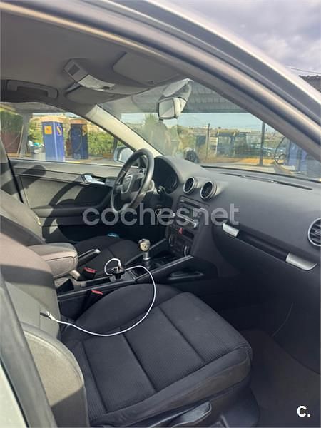 Usado Audi A3 105 CV (77 kW) 2007 Gris / plata Berlina