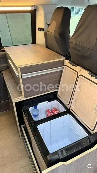 Usado VW Caravelle 150 CV (110 kW) 2022 Negro Van