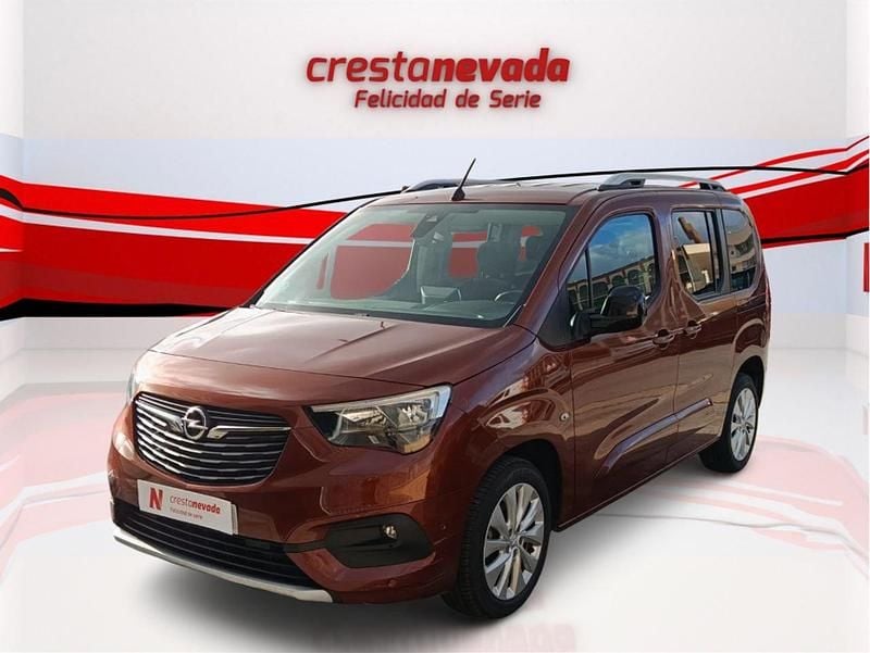 Usado Opel Combo Elegance 102 HP (75 kW) 2022 Castanho Monovolume