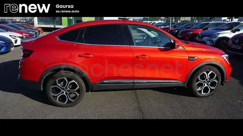 Usado Renault Arkana Zen 145 CV (106 kW) 2022 Rojo SUV