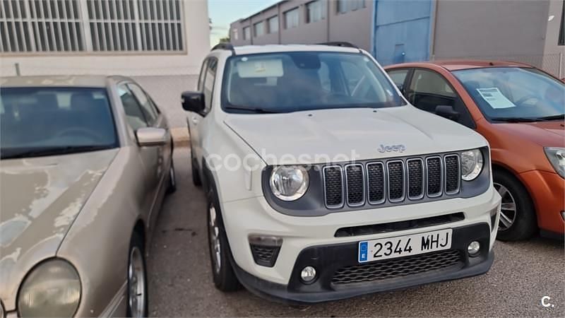 Usado Jeep Renegade Limited 130 CV (95 kW) 2023 Blanco SUV