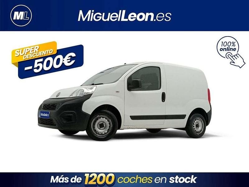 Blanco Usado 2018 Fiat Fiorino Van | 9485 € (Precio justo) - Imagen 1/3