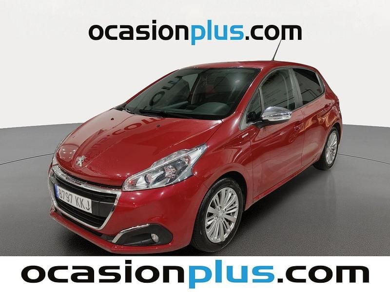 Rojo Usado 2018 Peugeot 208 Style Utilitario | 7091 € (Super precio) - Imagen 1/4