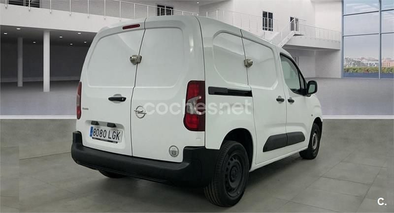 Usado Opel Combo Life Expression 102 CV (75 kW) 2020 Blanco Monovolumen