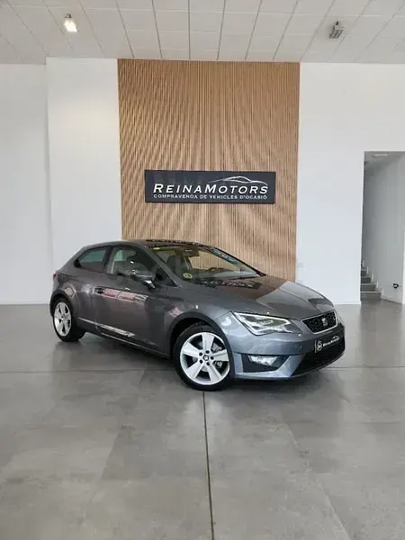 Usado Seat Leon SC FR 150 CV (110 kW) 2013 Gris / plata Utilitario