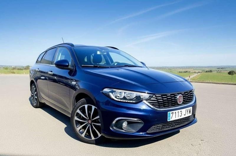 Azul Usado 2017 Fiat Tipo Lounge Utilitario | 13.900 € (Caro) - Imagen 1/4