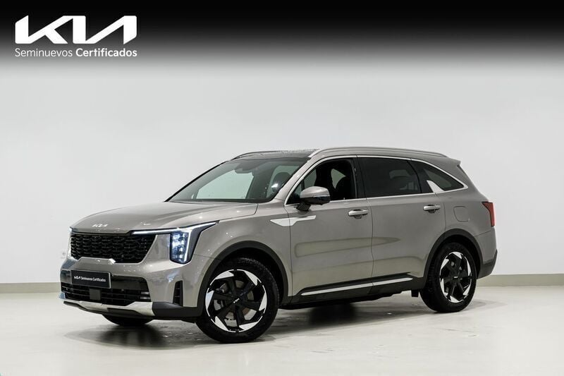 Gris Usado 2025 Kia Sorento SUV | 51.550 € - Imagen 1/4
