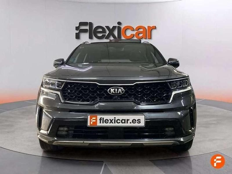 Usado Kia Sorento 232 CV (170 kW) 2021 Gris SUV