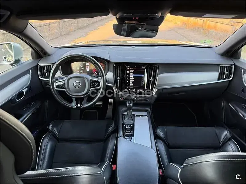 Usado Volvo S90 R-Design 150 CV (110 kW) 2018 Gris / plata Berlina