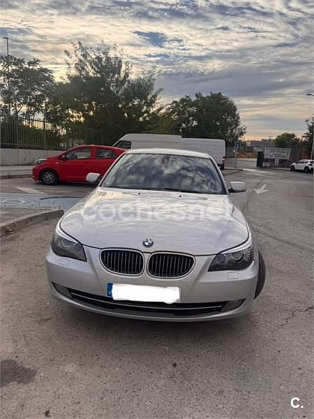Usado BMW 530 231 CV (169 kW) 2007 Gris / plata Berlina