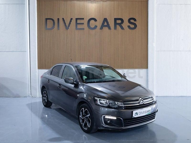 Usado Citroën C-Elysee I Shine 102 CV (75 kW) 2019 Gris / plata Berlina
