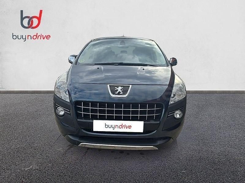 Usado Peugeot 3008 Allure 115 CV (84 kW) 2013 Azul Berlina