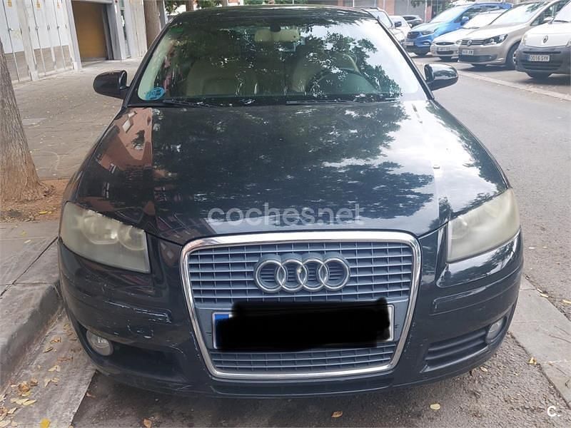Negro Usado 2006 Audi A3 Ambition Berlina | 4200 € (Buen precio) - Imagen 1/4