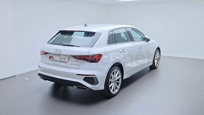 Usado Audi A3 S-Line 204 CV (150 kW) 2024 Blanco Berlina
