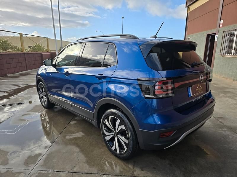 Usado VW T-Cross Advance 95 CV (69 kW) 2023 Azul SUV