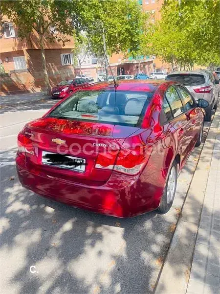 Usado Chevrolet Cruze LS 125 CV (91 kW) 2010 Rojo Berlina