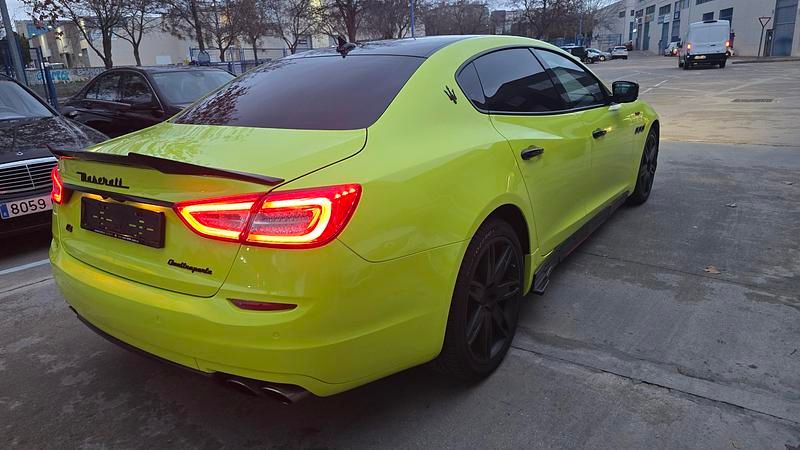 Usado Maserati Quattroporte 480 CV (353 kW) 2015 Verde Berlina