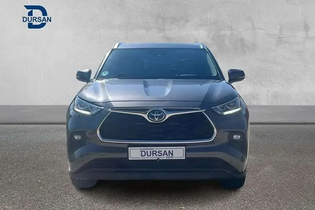 Usado Toyota Highlander 249 CV (183 kW) 2024 Gris SUV
