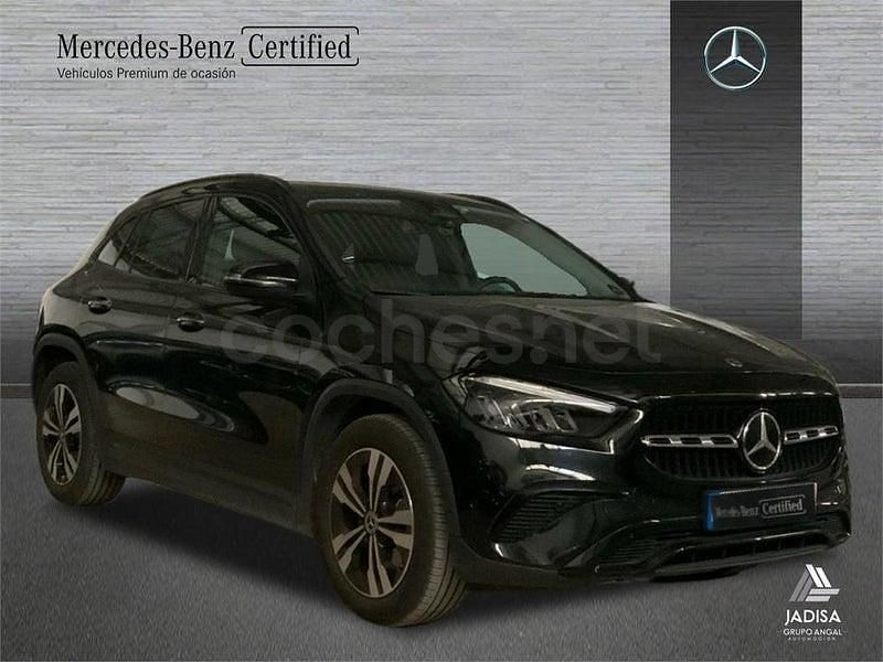 Usado Mercedes GLA200 163 CV (119 kW) 2024 Negro SUV